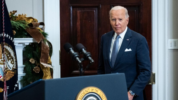  In his final weeks, Biden aims to cut off funding for oil and gas projects abroad 